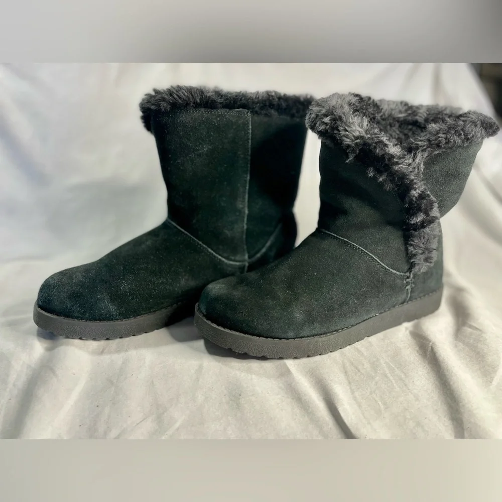 TARGET Women’s Black Faux Suede Fur Boots Size 8